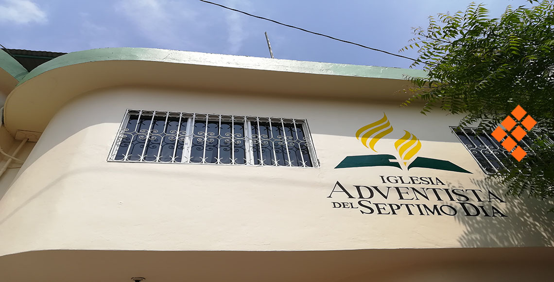 Iglesia Adventista ora por la crisis y violencia que vive México Iglesia Adventista ora por la crisis y violencia que vive México