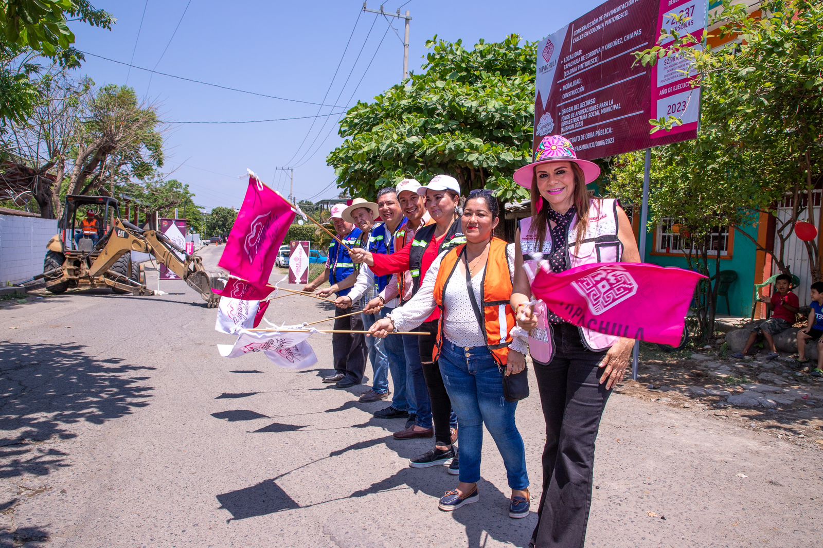 Rosy Urbina Inicia Pavimentación De Calles En La Colonia Pintoresco 6583