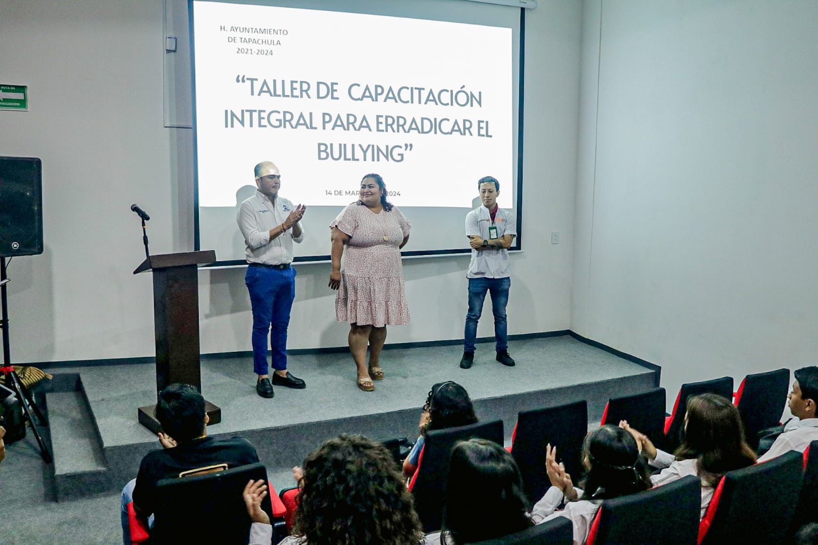 Imparten taller de capacitación integral para erradicar el bullyn