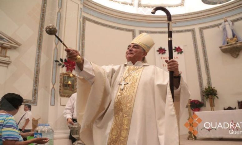 Localizan con vida al obispo emérito Salvador Rangel Mendoza