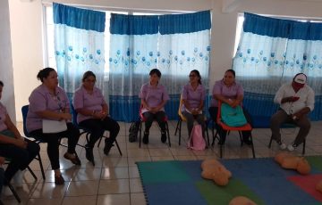 Capacita PC a personal de estancia infantil en Tapachula