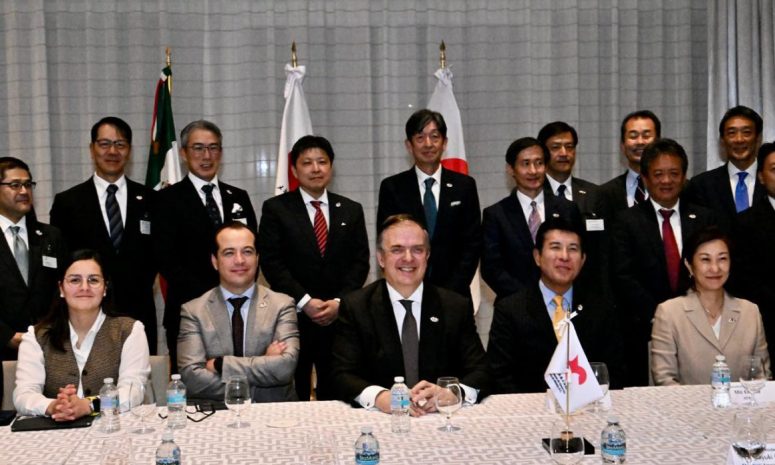 Pacta Ebrard con empresarios japoneses impulsar más inversiones en México