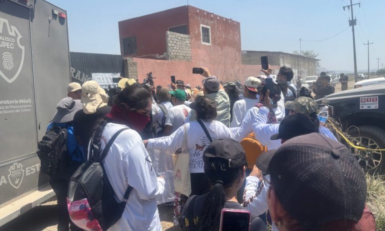 Desprecio, crueldad y maltrato a madres buscadoras en Teuchitlán
