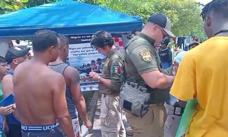 El INM inició censo de la caravana migrante para analizar cada caso