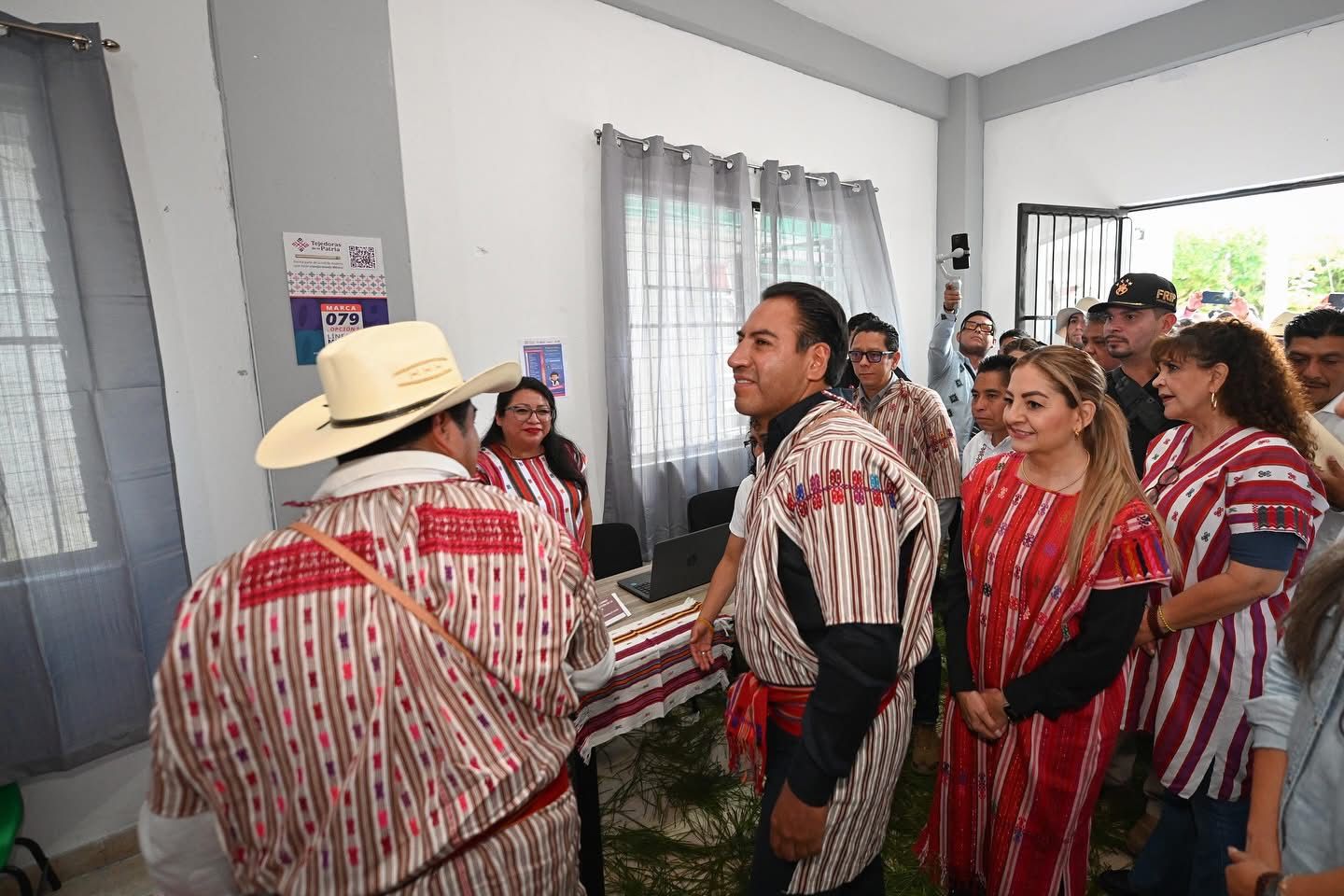 Eduardo Ramírez impulsa la paz y el bienestar de las mujeres en ...