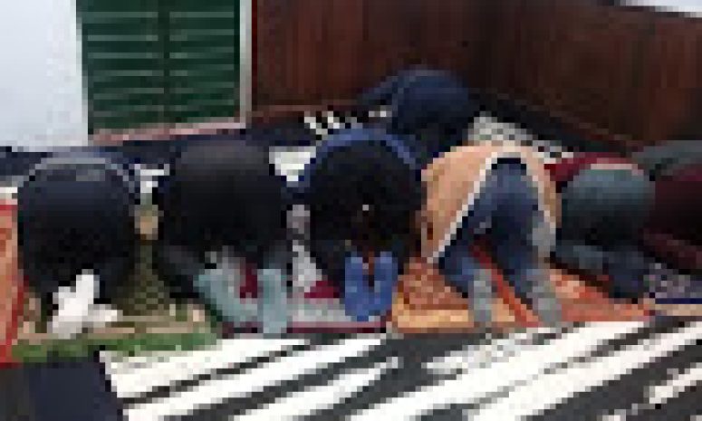 Mujeres tsotsiles cambian la Biblia por el Corán